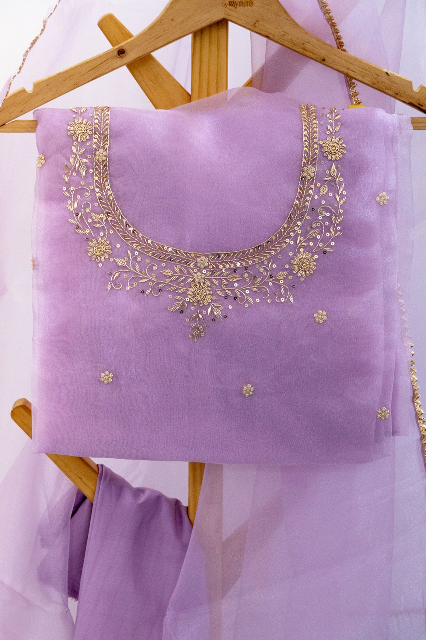 Lavender Unstitched Suit with Handcrafted Zardozi and Pearl Work
