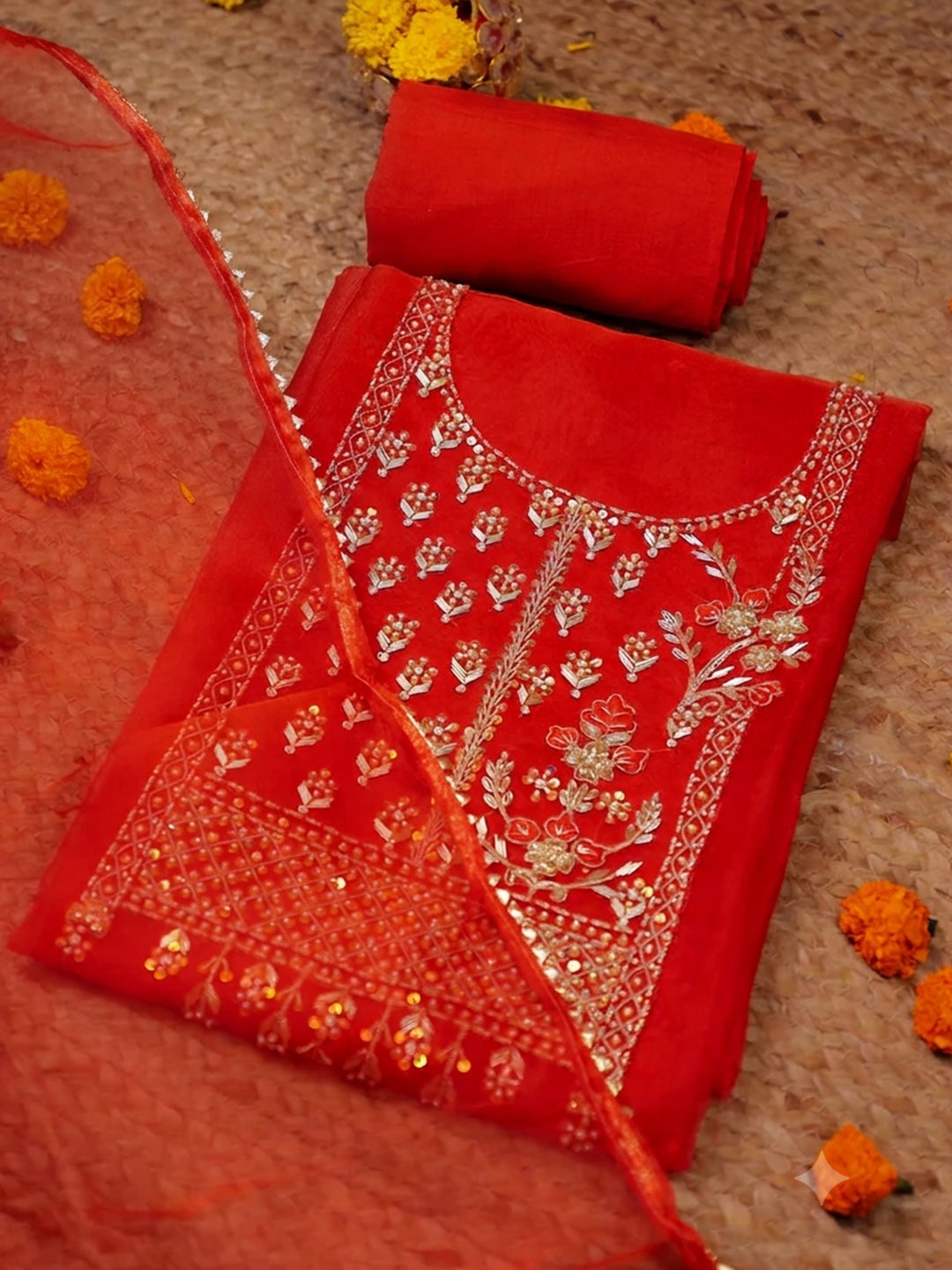 Laal Rang Hand-Embroidered Unstitched Suit Set